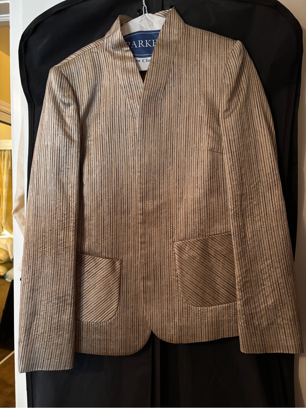 Dana Buchman Women’s silk jacket